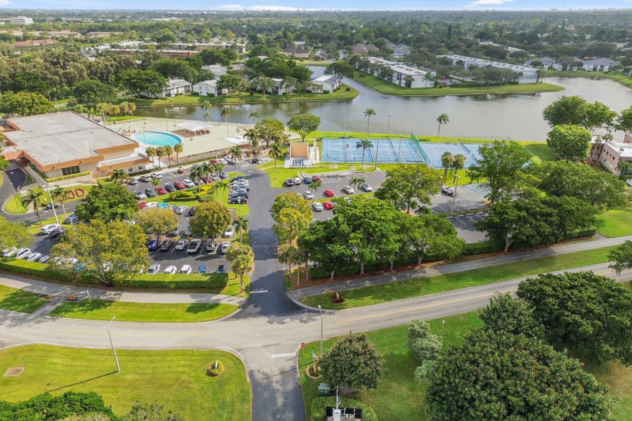 15072 Ashland Place, Unit 132, Delray Beach, FL 33484 Photo