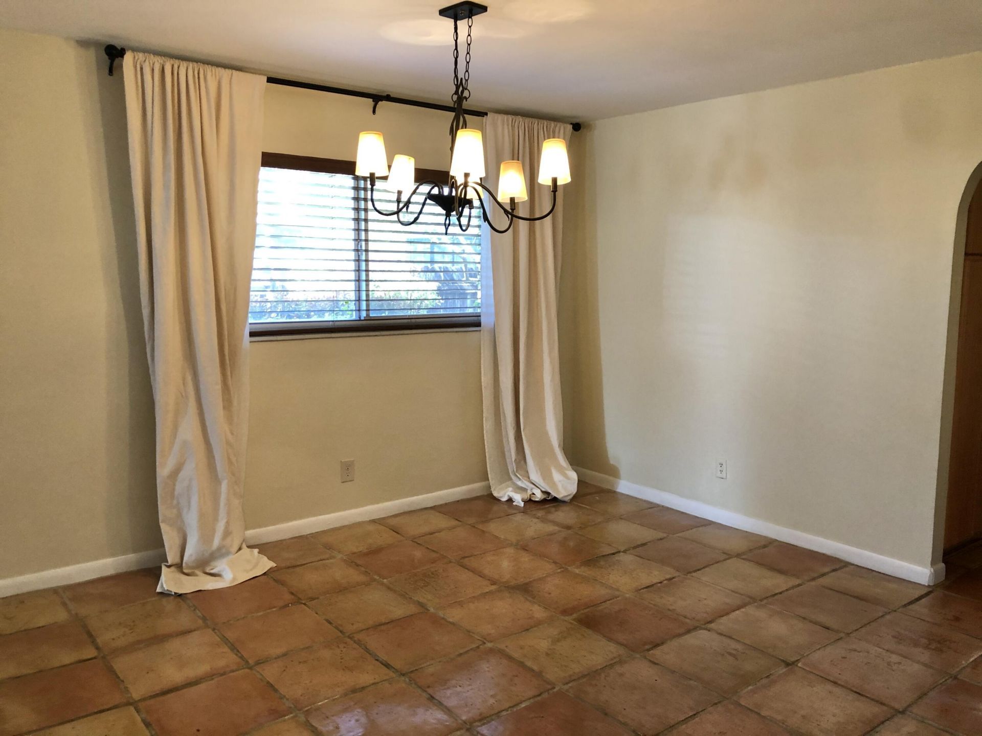 1031 Lincoln Street, Hollywood, FL 33019 Photo