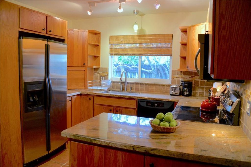 1031 Lincoln Street, Hollywood, FL 33019 Photo