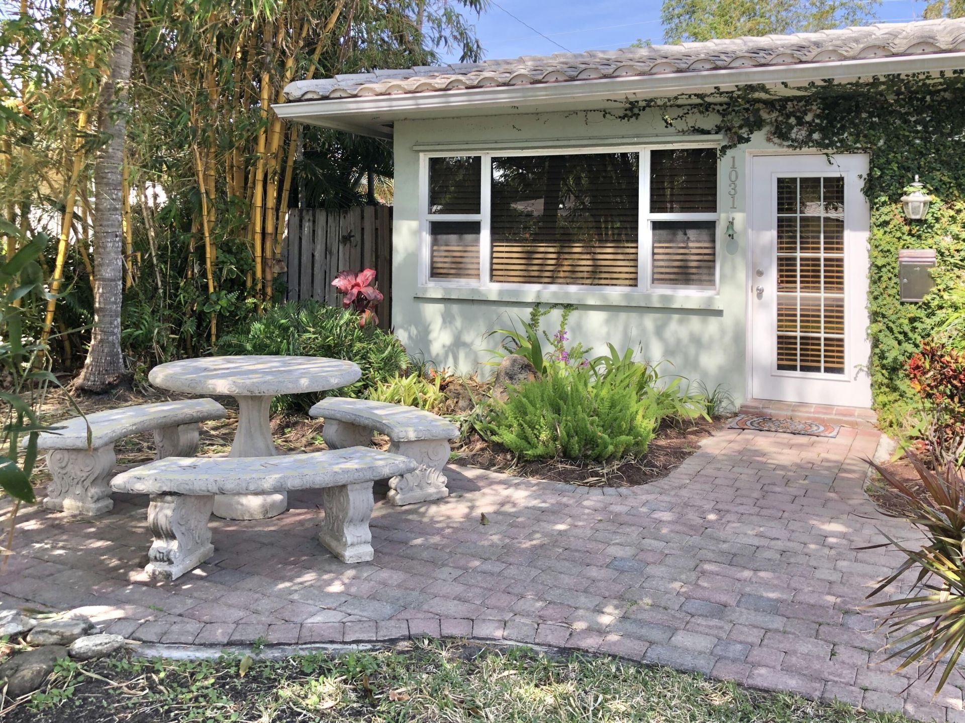 1031 Lincoln Street, Hollywood, FL 33019 Photo