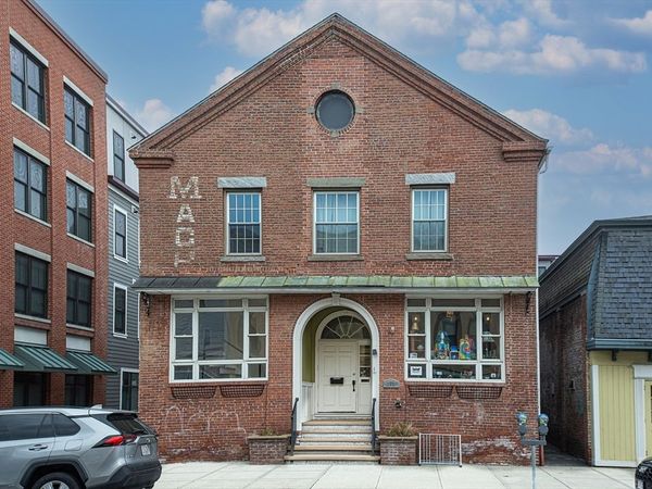 270 Pleasant Street, Northampton, MA 01060