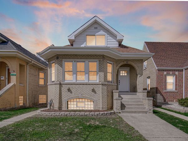 3010 N Nottingham Avenue, Chicago, IL 60634