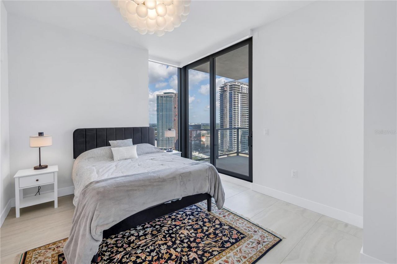 301 1st Street S, Unit 2604, Saint Petersburg, FL 33701 Photo