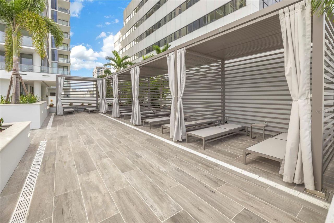 301 1st Street S, Unit 2604, Saint Petersburg, FL 33701 Photo