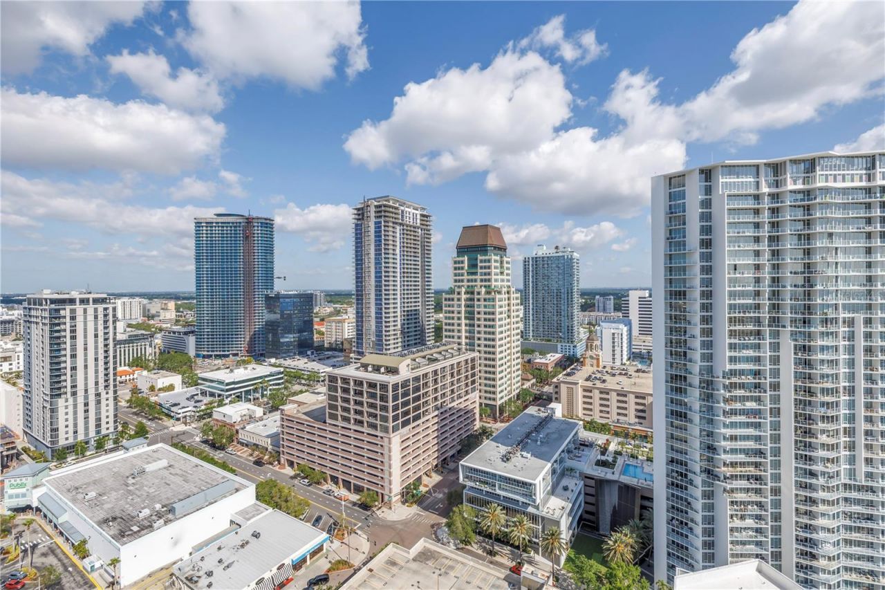 301 1st Street S, Unit 2604, Saint Petersburg, FL 33701 Photo