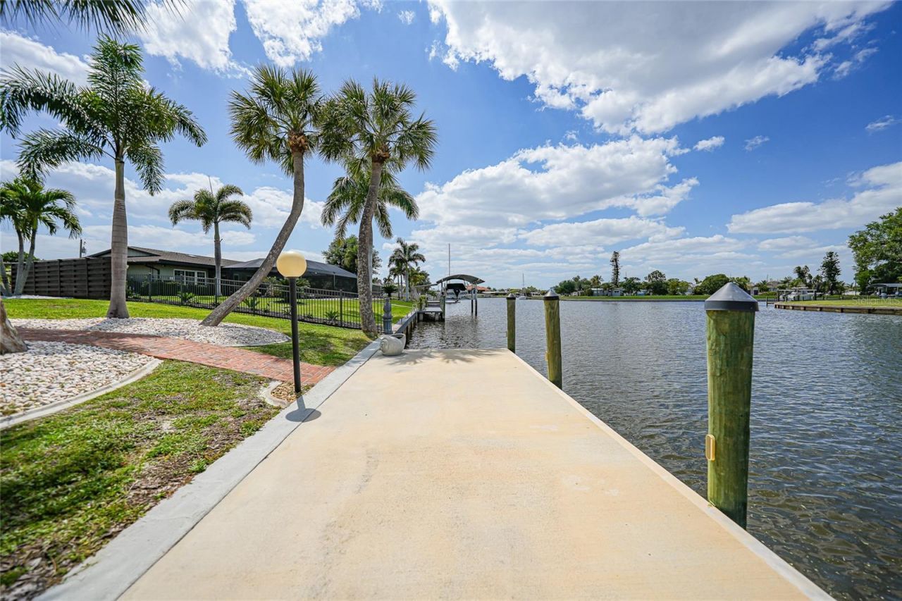 374 Severin Road Se, Port Charlotte, FL 33952 Photo