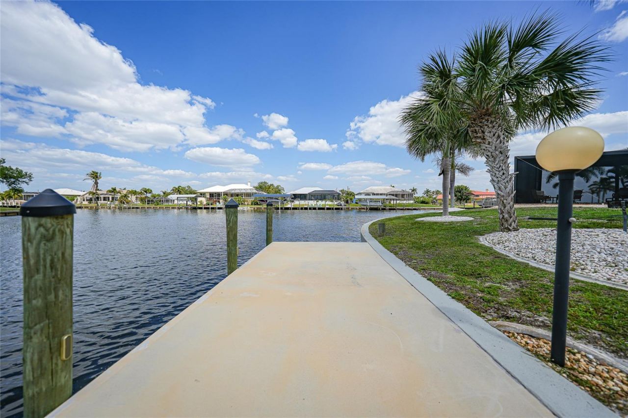 374 Severin Road Se, Port Charlotte, FL 33952 Photo