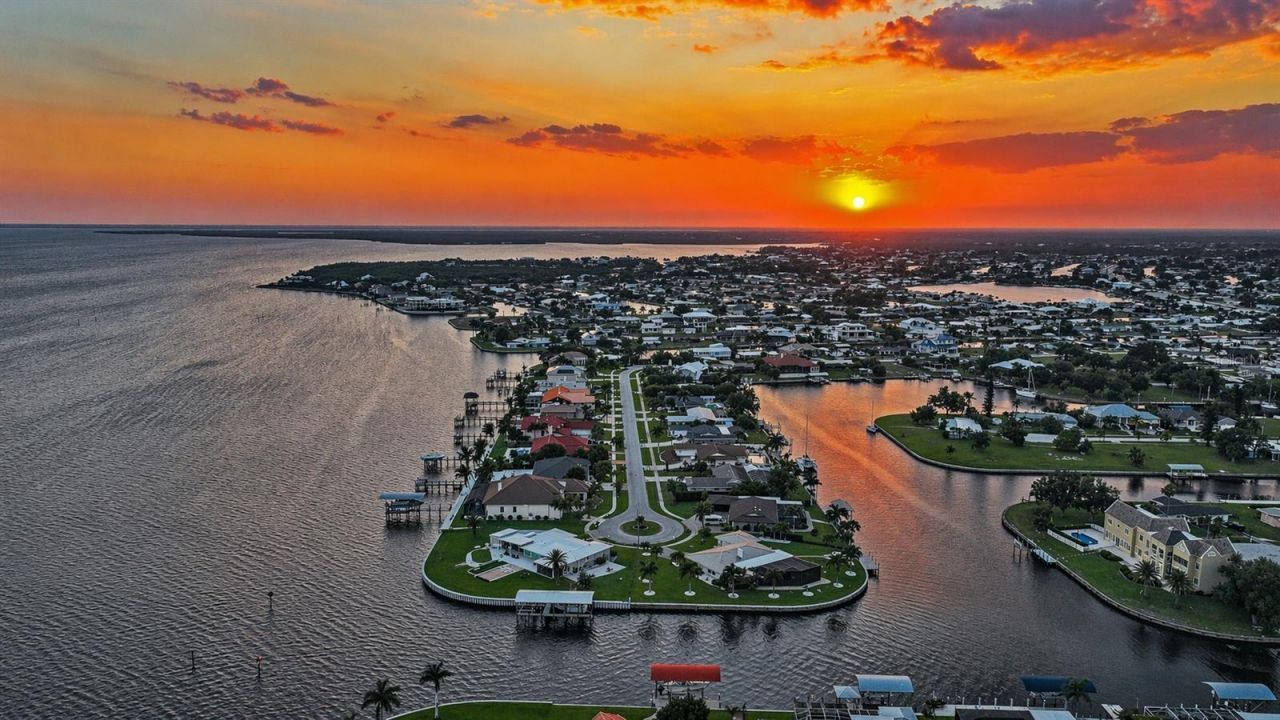 374 Severin Road Se, Port Charlotte, FL 33952 Photo