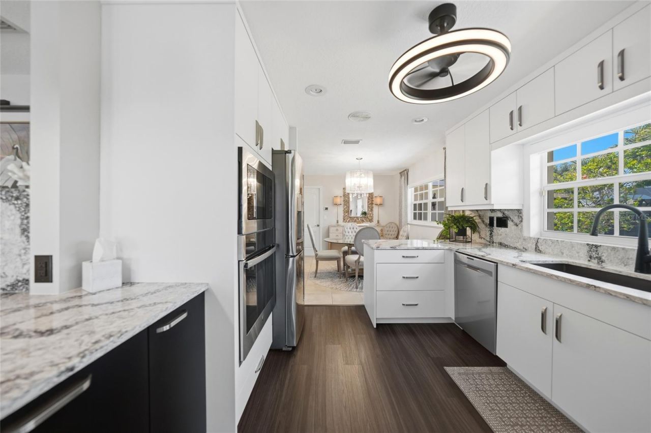 374 Severin Road Se, Port Charlotte, FL 33952 Photo