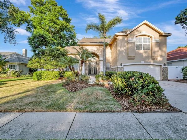 2839 SAFE HARBOR DRIVE, TAMPA, FL 33618