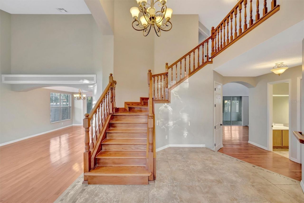 2839 Safe Harbor Drive, Tampa, FL 33618 Photo