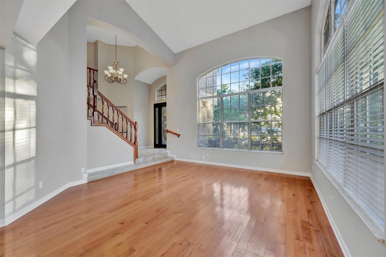 2839 Safe Harbor Drive, Tampa, FL 33618 Photo