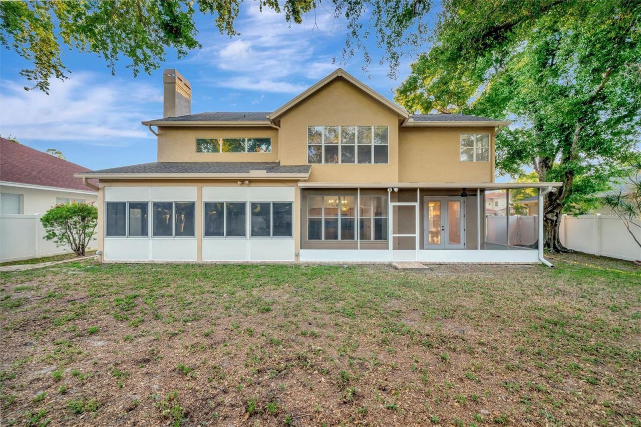 2839 Safe Harbor Drive, Tampa, FL 33618 Photo