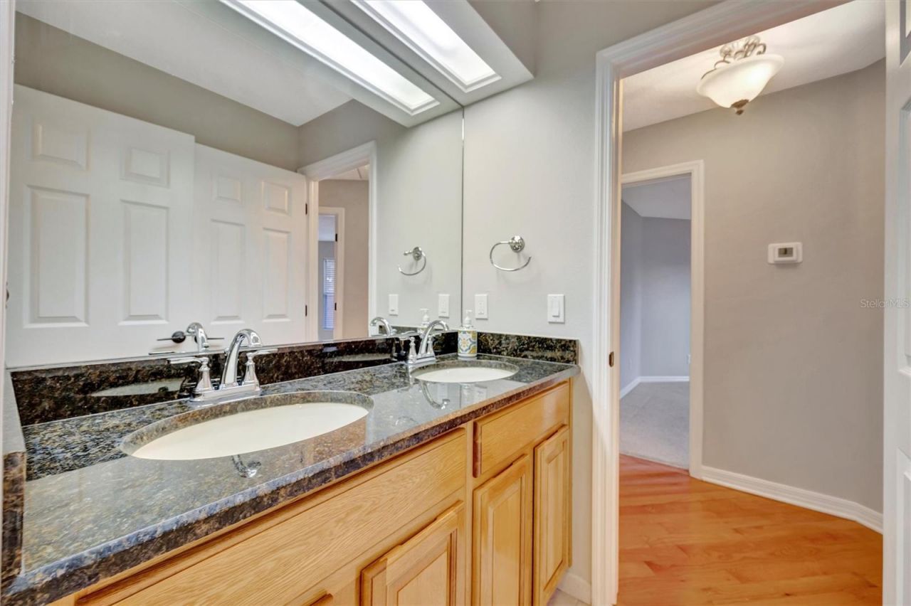 2839 Safe Harbor Drive, Tampa, FL 33618 Photo