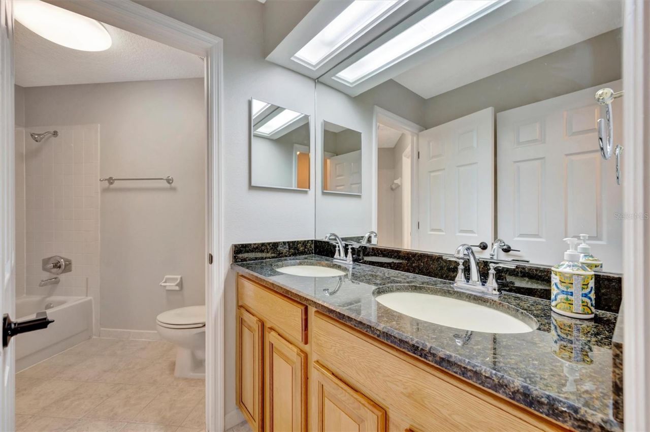2839 Safe Harbor Drive, Tampa, FL 33618 Photo