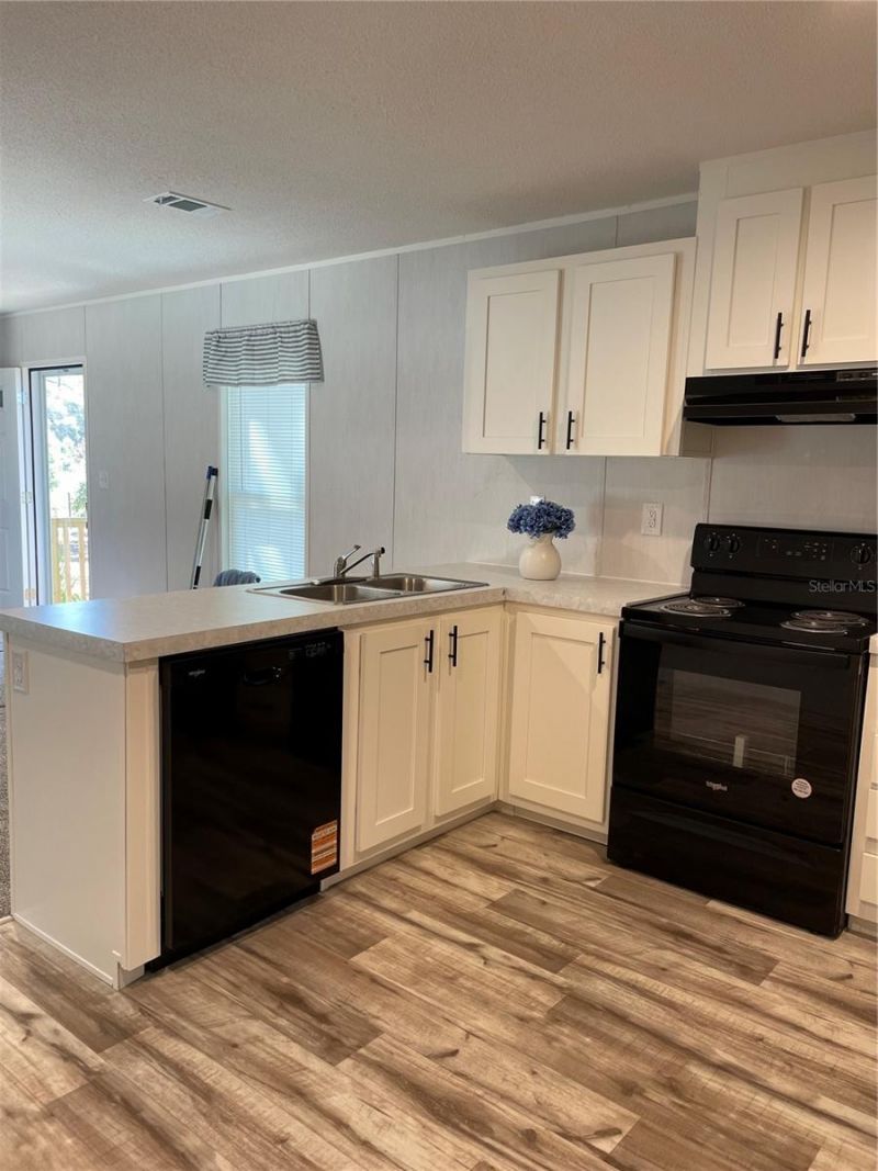 7697 NW 165th Street, Trenton, FL 32693 Photo