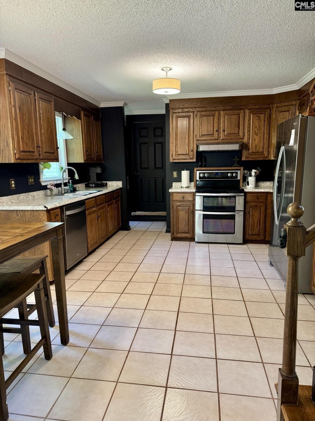 433 Winding Way  Photo 15