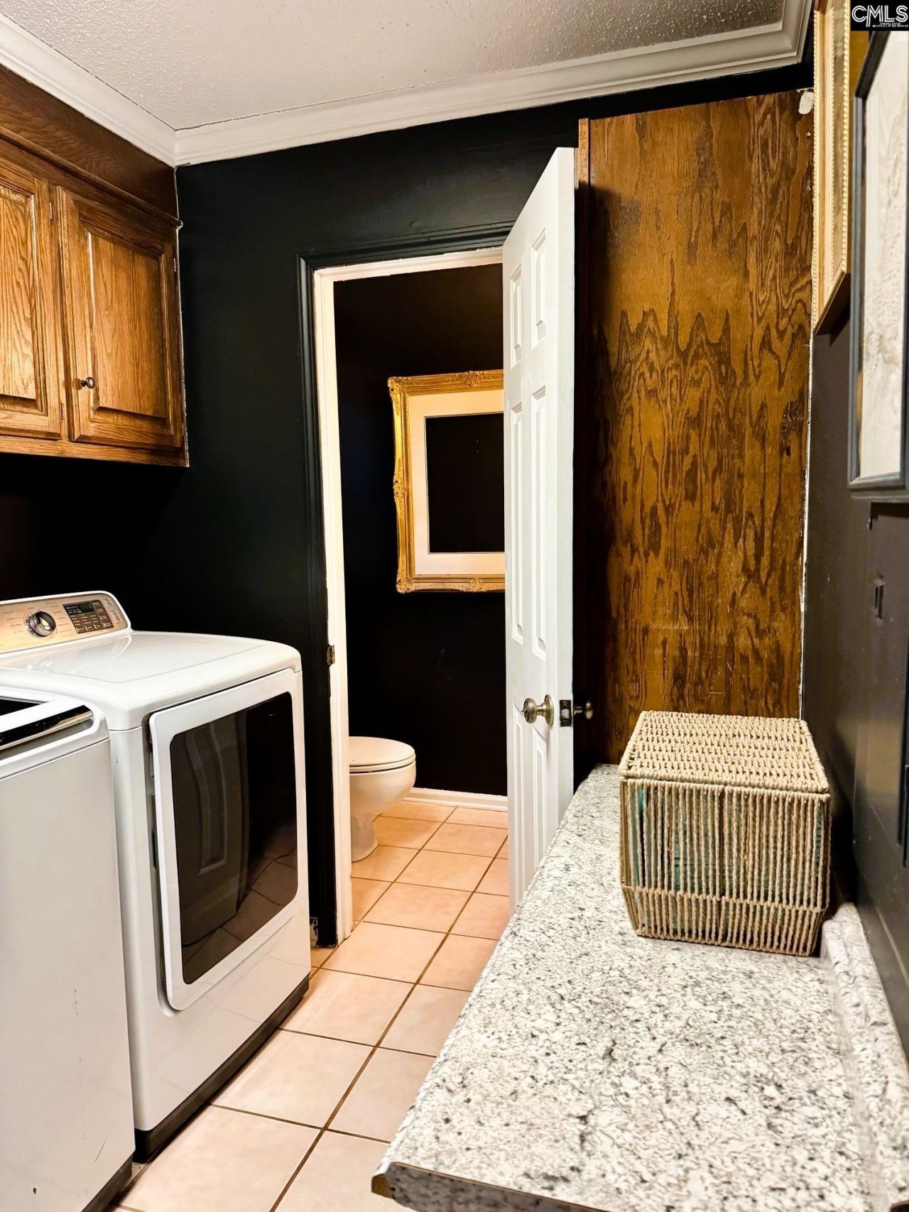 433 Winding Way  Photo 29