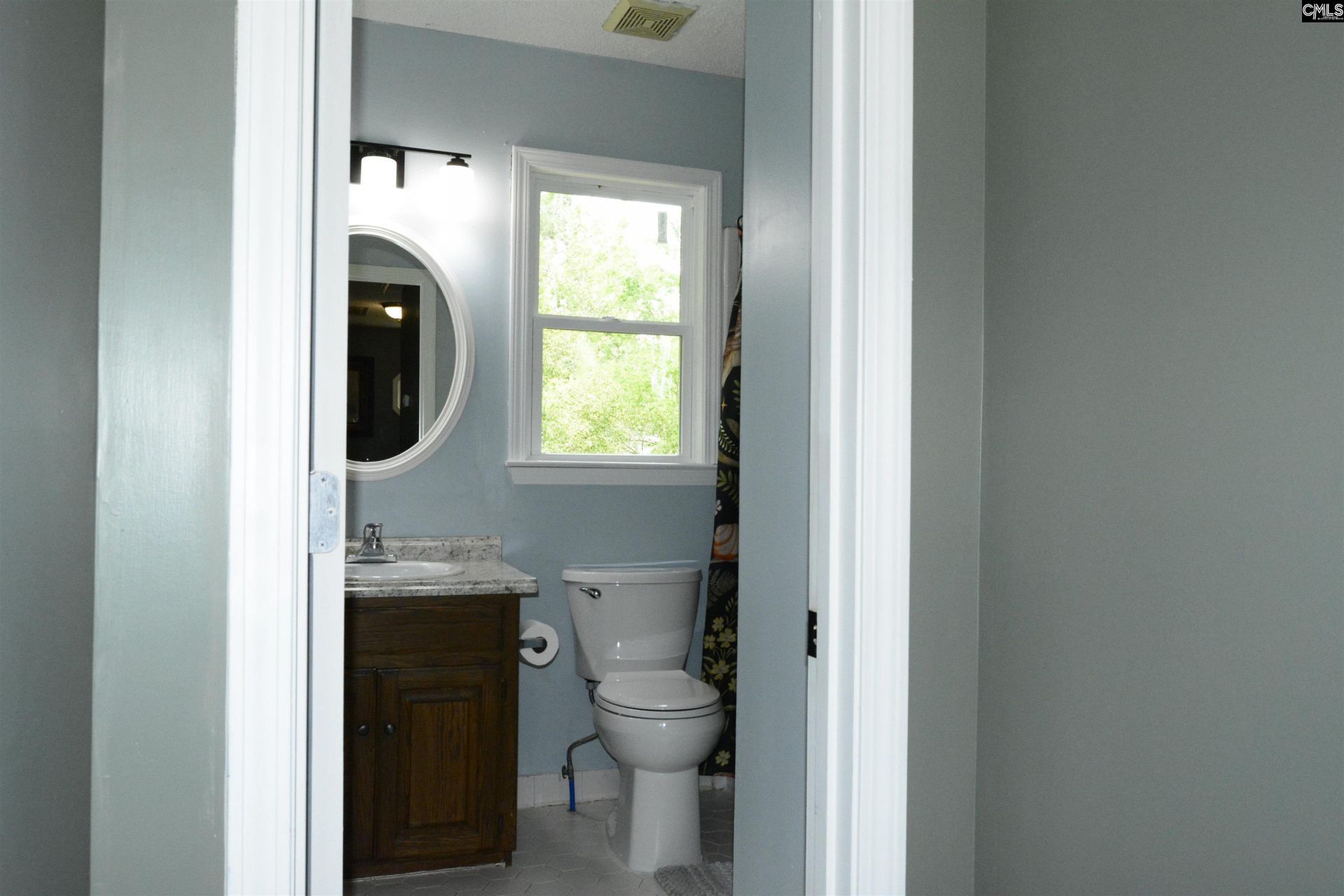 433 Winding Way  Photo 39