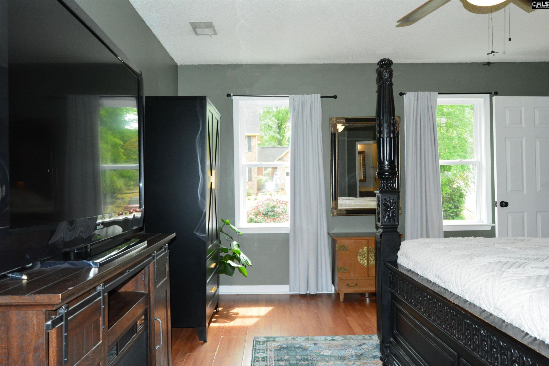 433 Winding Way  Photo 45