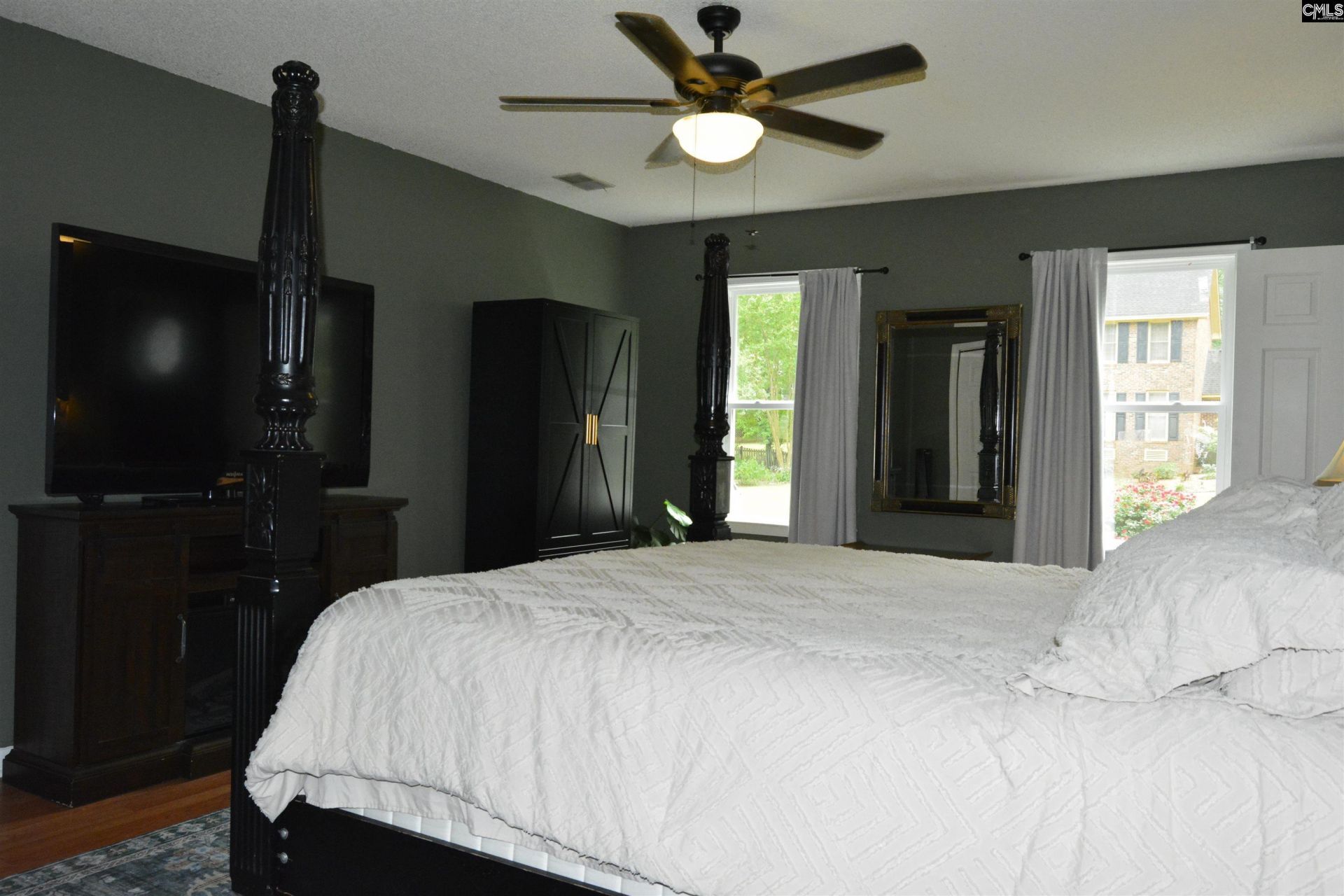 433 Winding Way  Photo 48