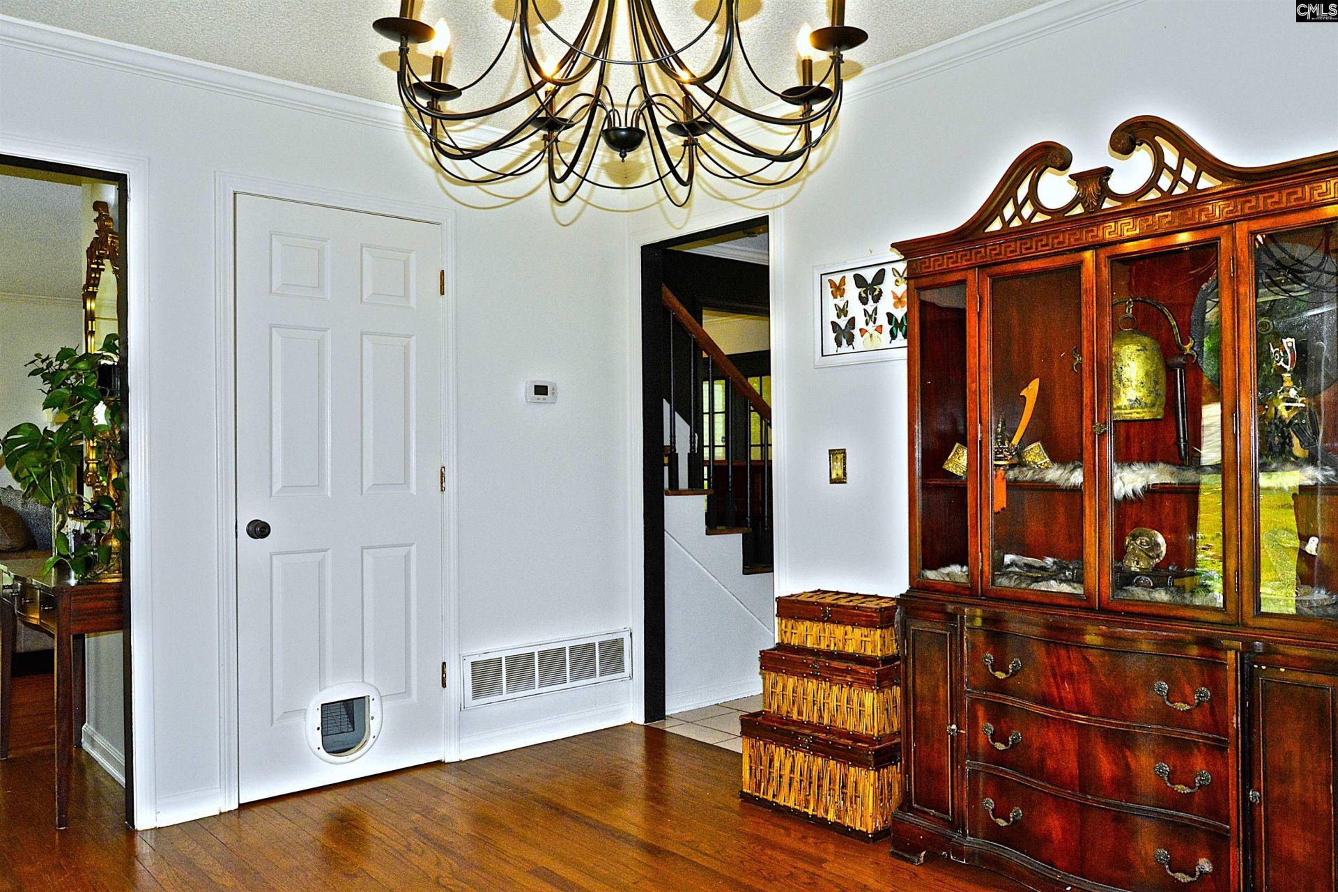 433 Winding Way  Photo 9