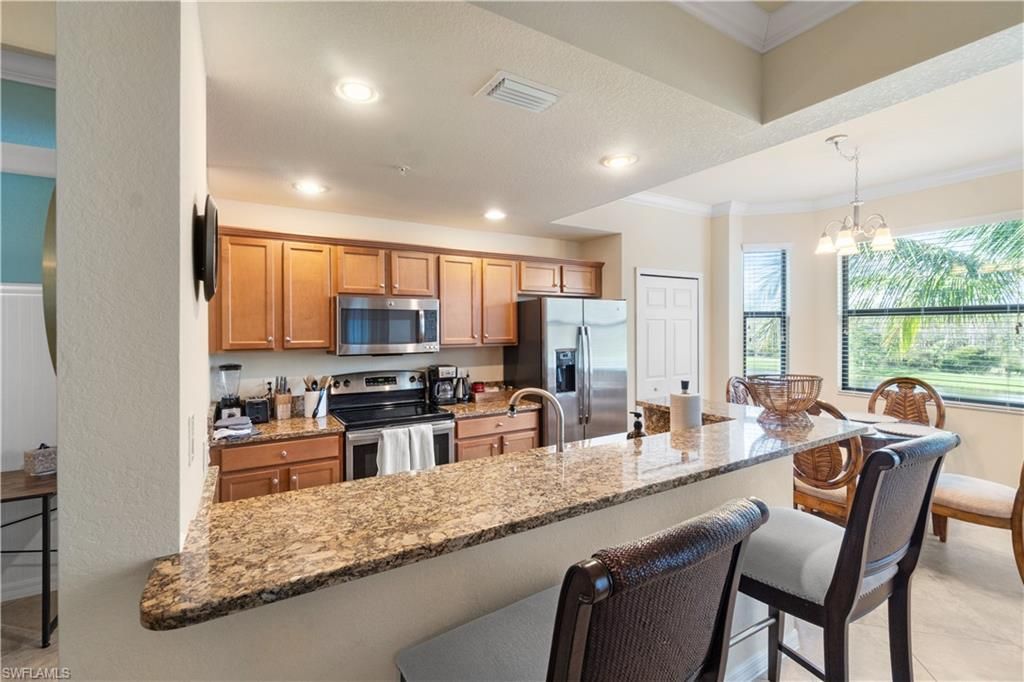9727 Acqua Ct, Unit 436, Naples, FL 34113 Photo