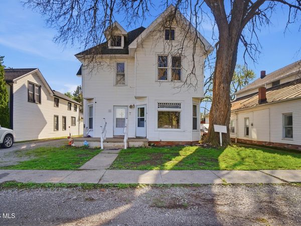 107 S Findlay Street, Haskins, OH 43525