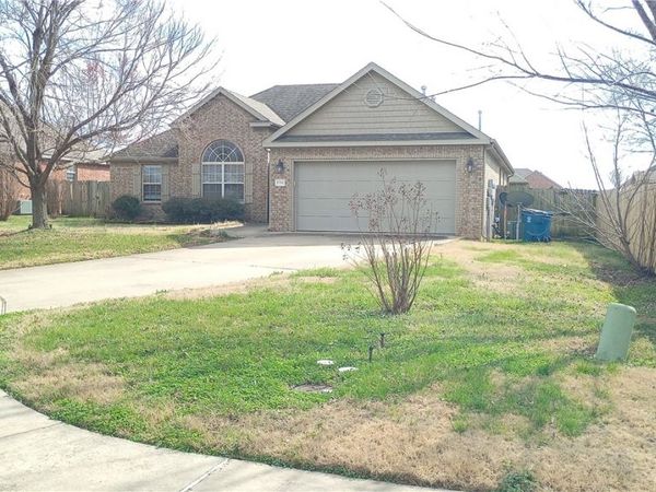 2703 Ledbury Cove , Bentonville, AR 72713