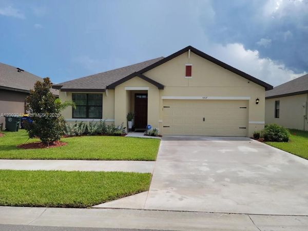5517 Amusement Ave , Fort Pierce, FL 34947