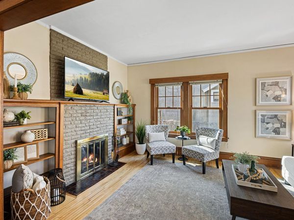 24 Wheeler Street S, Saint Paul, MN 55105
