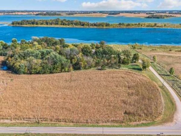 6524 Fallon Avenue NE, Monticello, MN 55362