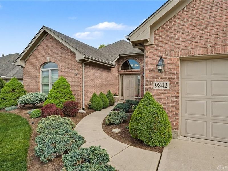 9842 Scotch Pine Drive, Clearcreek Township, OH 45066 Photo 10