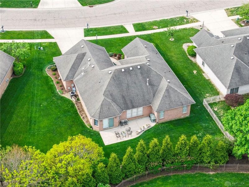 9842 Scotch Pine Drive, Clearcreek Township, OH 45066 Photo 3