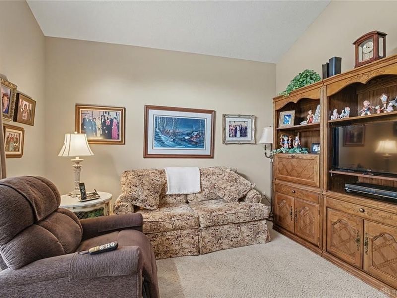 9842 Scotch Pine Drive, Clearcreek Township, OH 45066 Photo 31