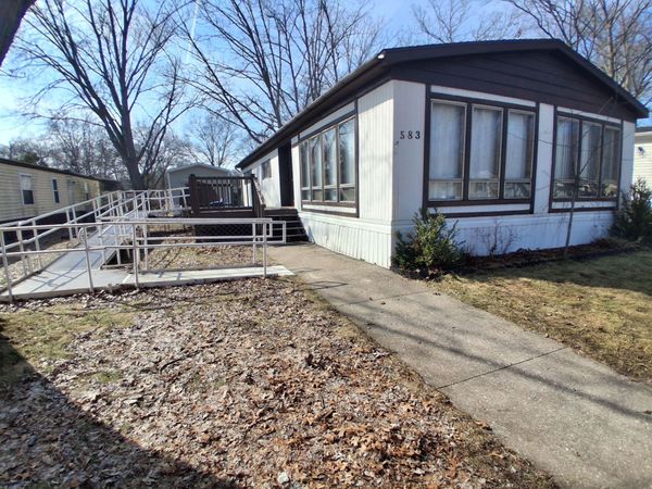 583 S McIntosh Lane, Muskegon, MI 49442