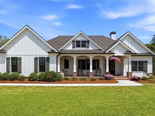 326 Masons Way, Waleska, GA 30183