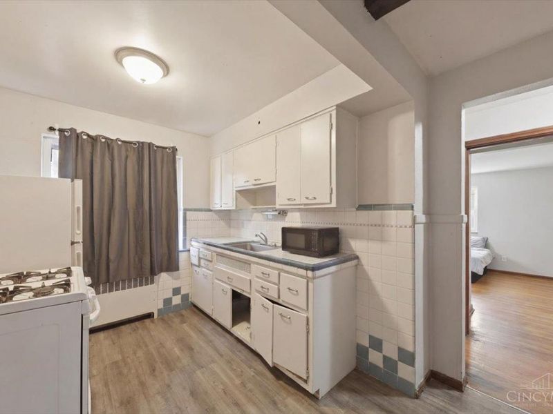 2580 Westwood Northern Boulevard, Cincinnati, OH 45211 Photo 5