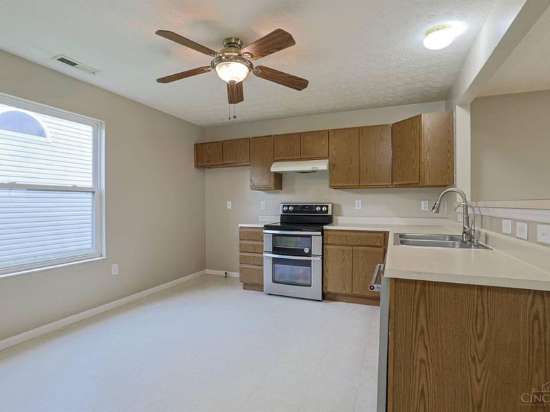 7831 Haverhill Lane, Maineville, OH 45039 Photo 10