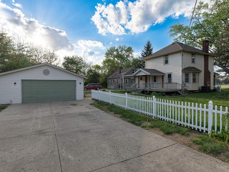 811 Symmes Road, Fairfield, OH 45014 Photo 2