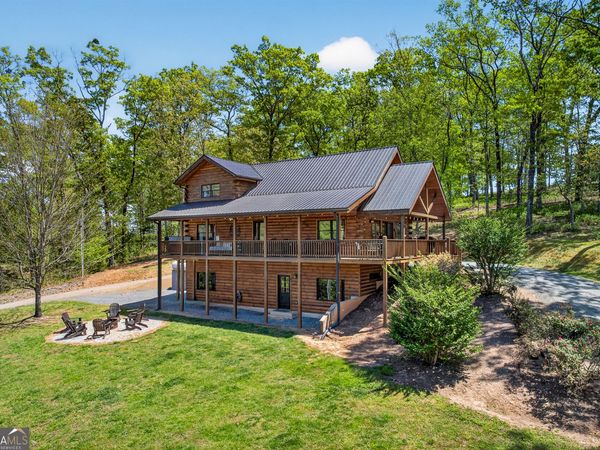 385 Shields Road, Mineral Bluff, GA 30559