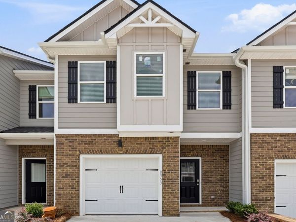 8353 Columbia Court, Palmetto, GA 30268