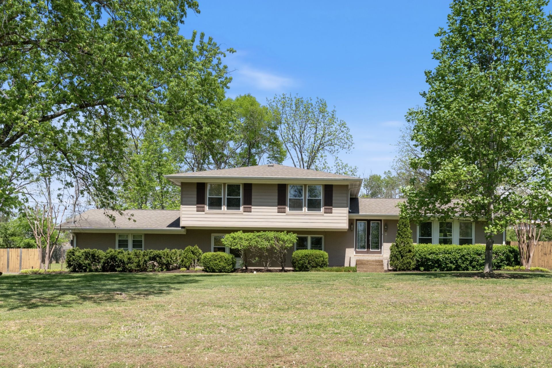 9008 Karen Ct , Brentwood, TN 37027 Main Photo