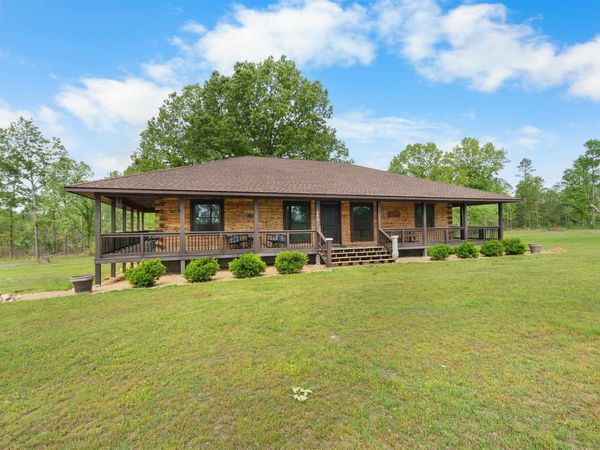 854 Hurricane Creek Rd. , Melbourne, AR 72556