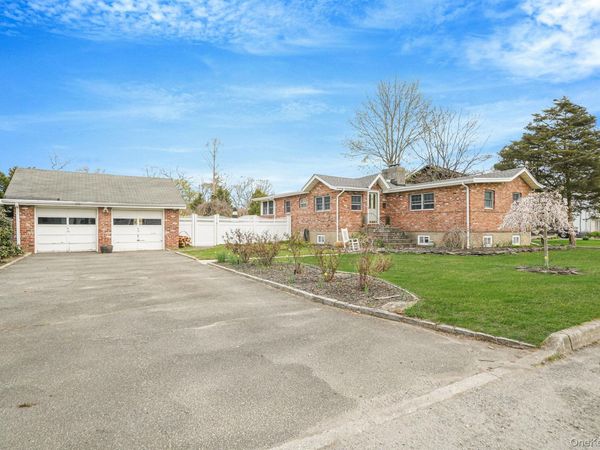 229 4th Street , Saint James, NY 11780