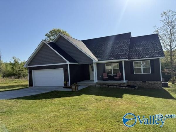 270 Creek Drive, Rainsville, AL 35986