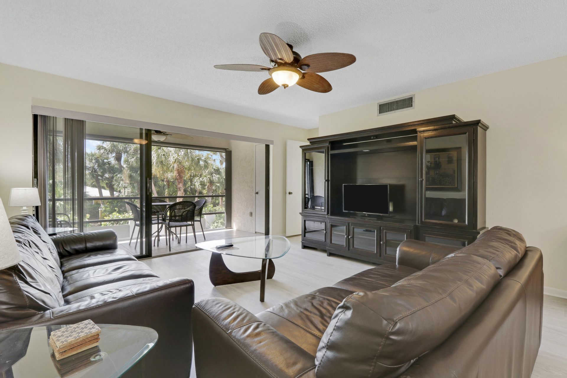 1600 NE Dixie Highway, Unit 10-203, Jensen Beach, FL 34957 Photo