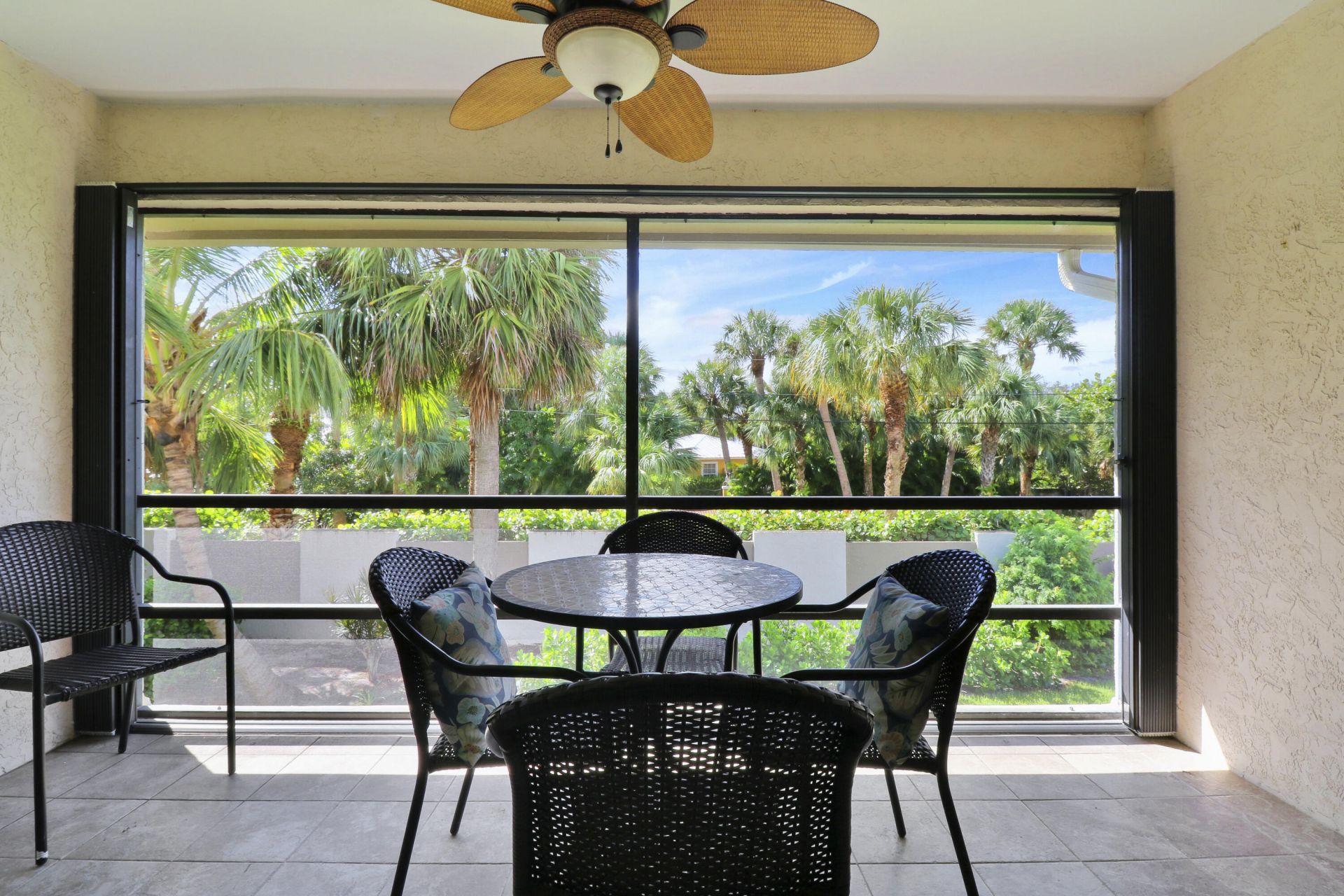 1600 NE Dixie Highway, Unit 10-203, Jensen Beach, FL 34957 Photo
