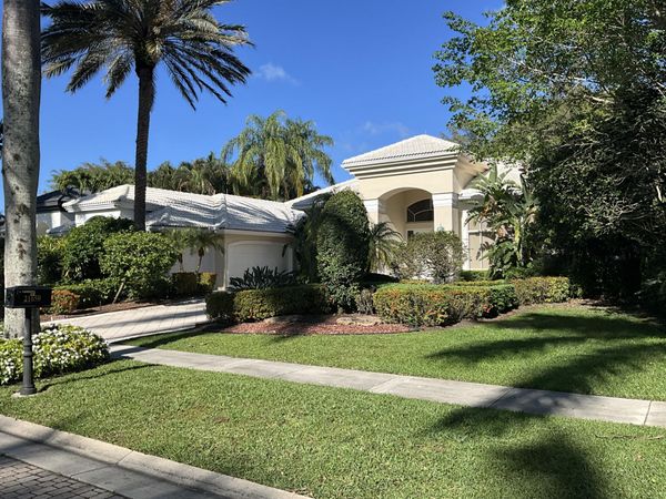 21650 Frontenac Court, Boca Raton, FL 33433
