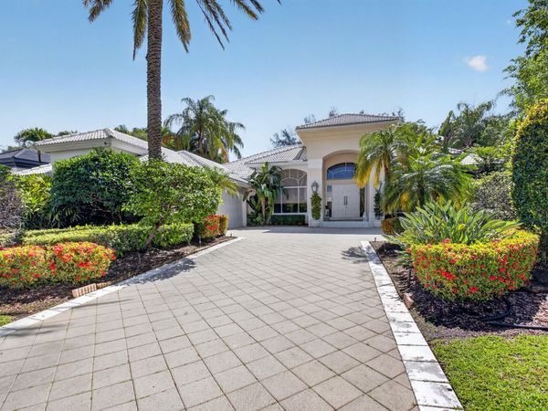 21650 Frontenac Court, Boca Raton, FL 33433